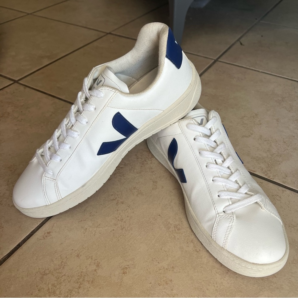 Veja Navy Blue Leather Sneakers